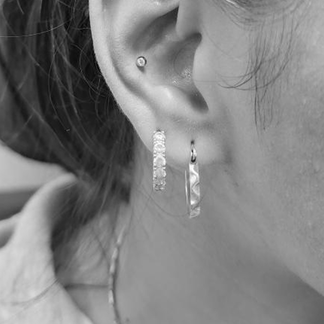 Walk In Piercing Shop